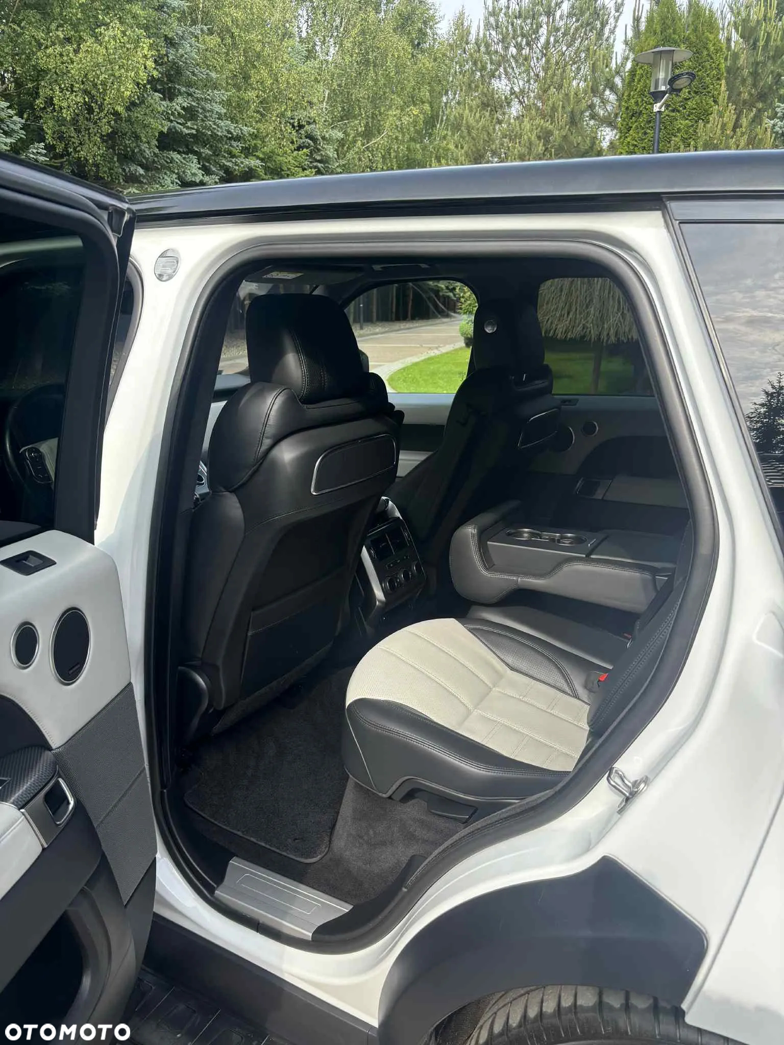 Land Rover Range Rover Sport S 4.4 SD V8 AB Dynamic - 16
