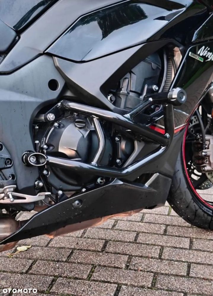 Kawasaki Ninja 1000 SX - 6
