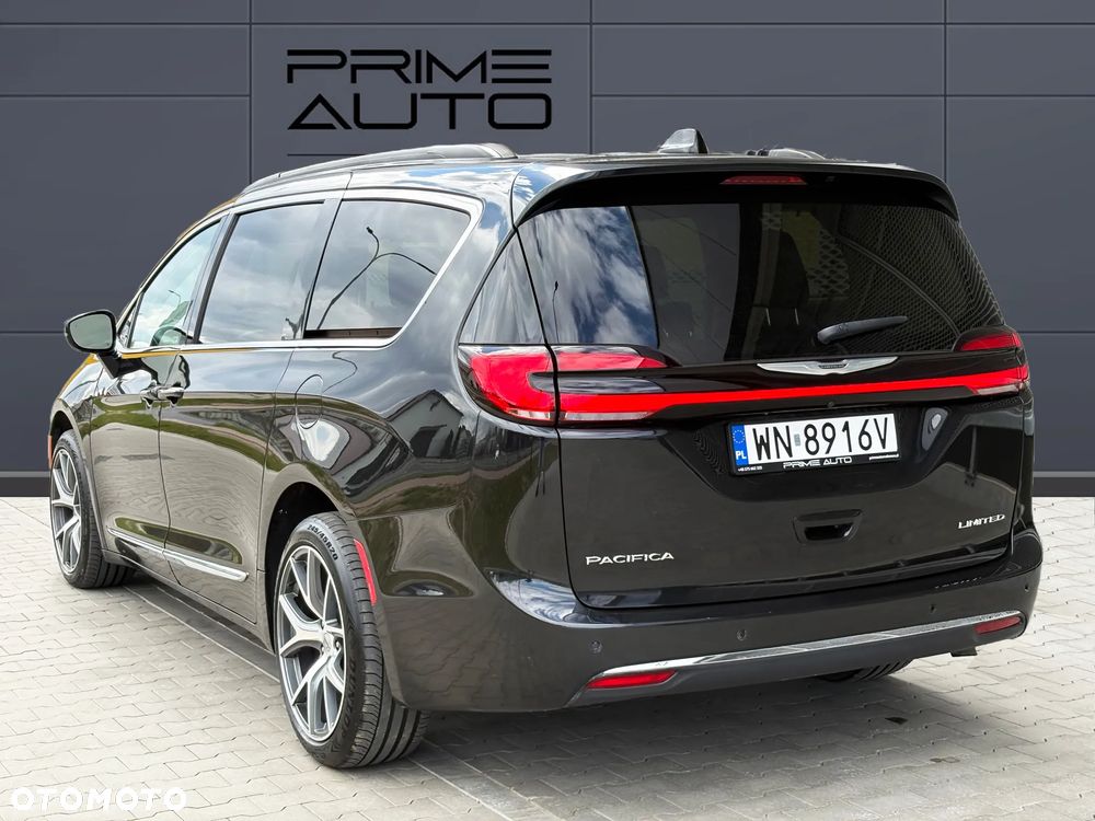 Chrysler Pacifica - 10