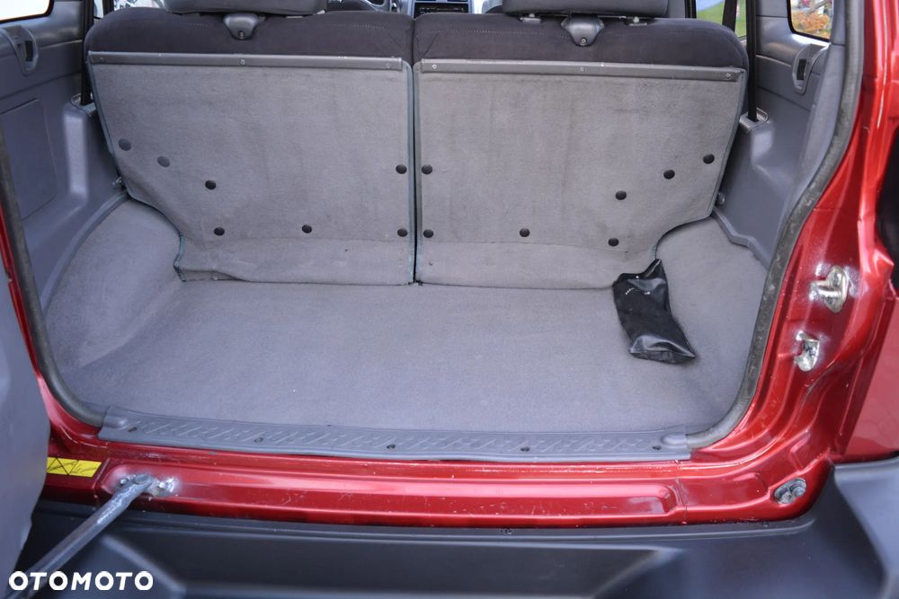 Nissan Terrano II 2.7 TDi Comfort - 28