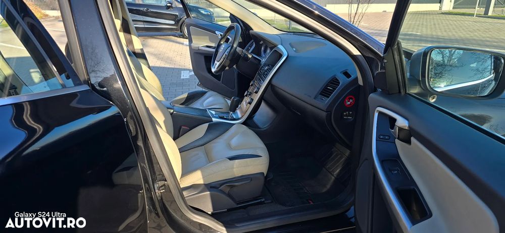 Volvo XC 60 D5 AWD Aut. RDesign - 7