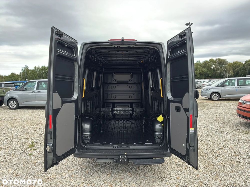 Volkswagen Crafter 35 Furgon AUTOMAT/L4H3, 2.0BiTDI 177KM, 4490mm, Wysoki dach, r.o. 4490 - 12