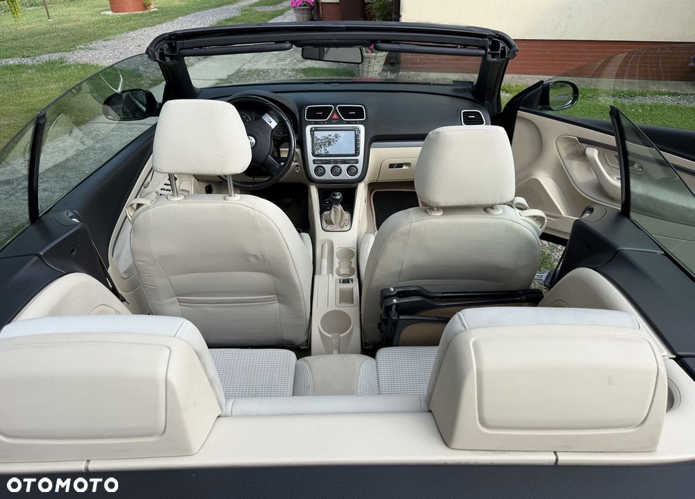 Volkswagen Eos 2.0 FSI - 8