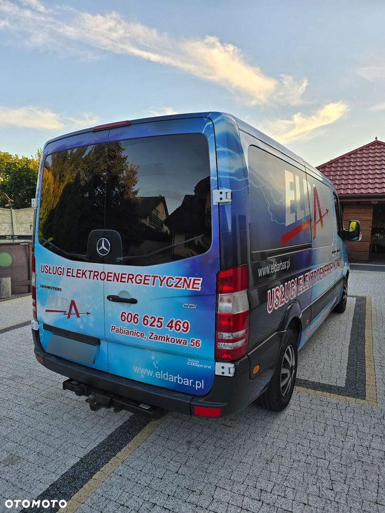 Mercedes-Benz Sprinter - 1