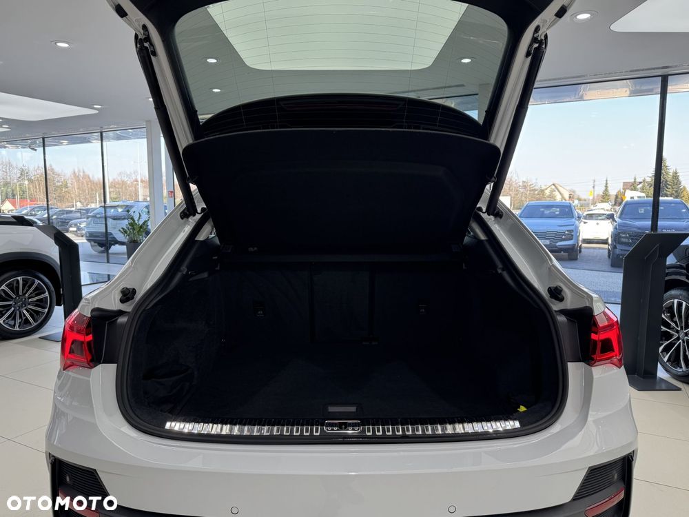 Audi Q3 Sportback - 17