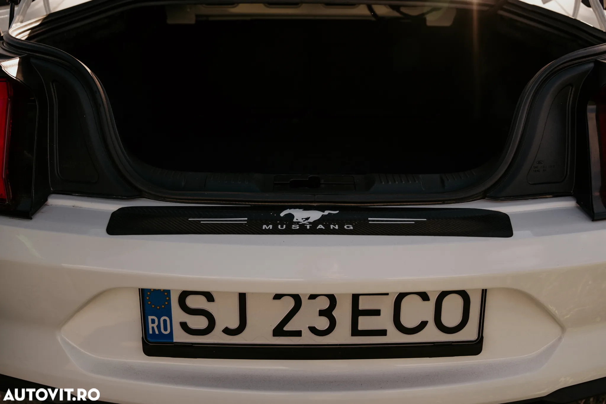 Ford Mustang 2.3 Eco Boost - 34