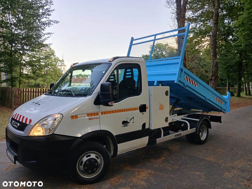Iveco Daily 35C13 - 1