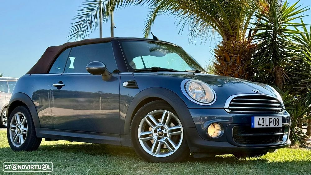 MINI Cabrio Cooper D - 2