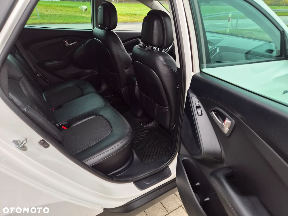 Hyundai ix35 1.7 CRDi Premium 2WD - 12
