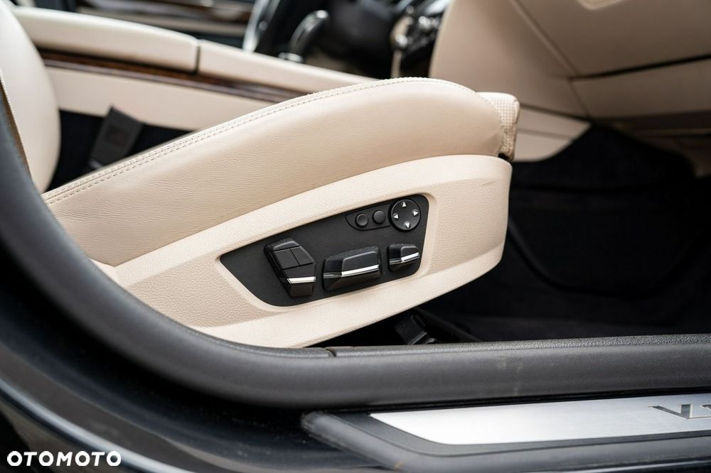 BMW Seria 7 - 24