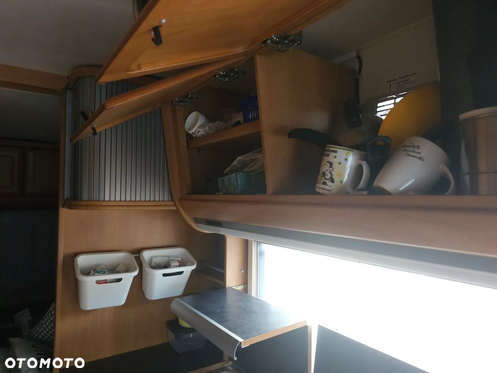 Hymer-Eriba Nova Swing 462A - 19