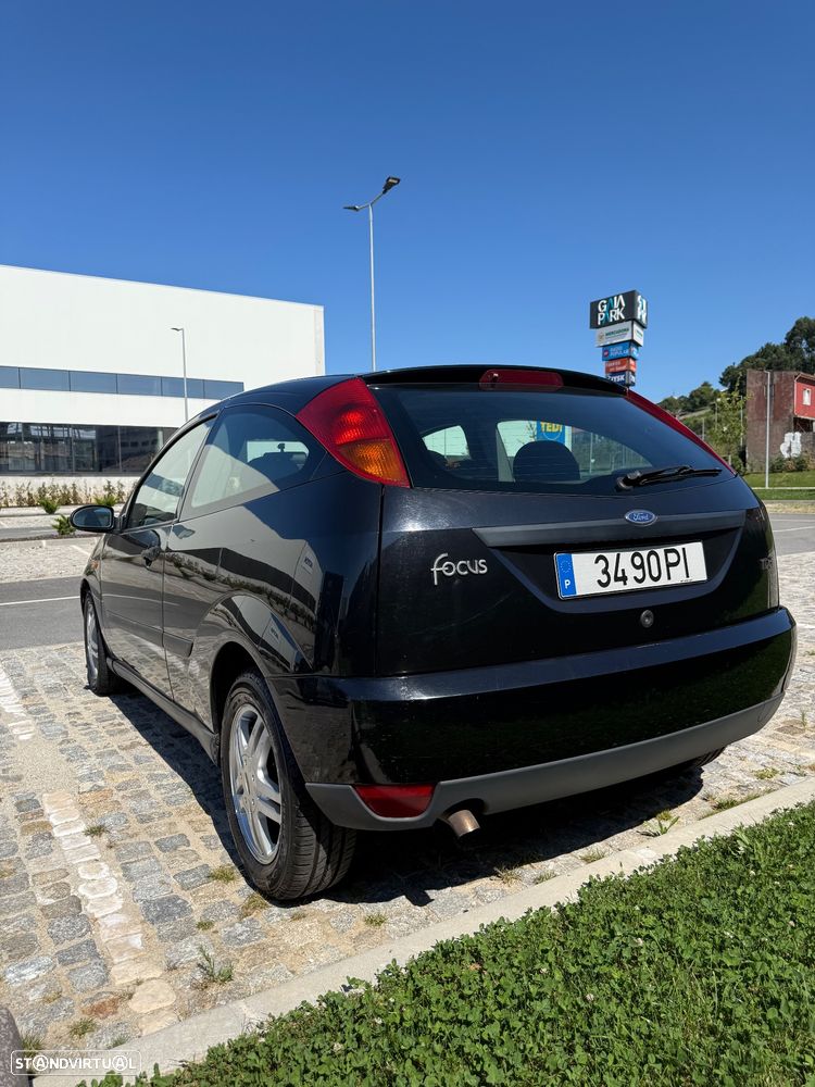 Ford Focus 1.8 TDdi Trend - 2