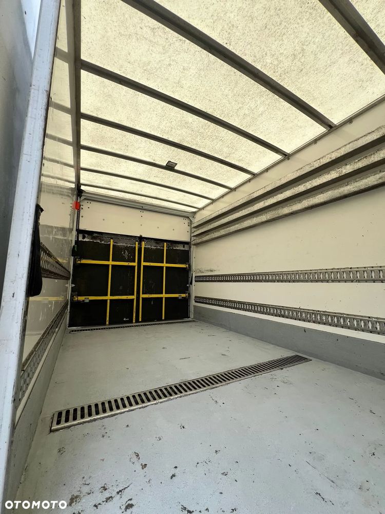 Iveco Kontener+Winda 70c18 - 14