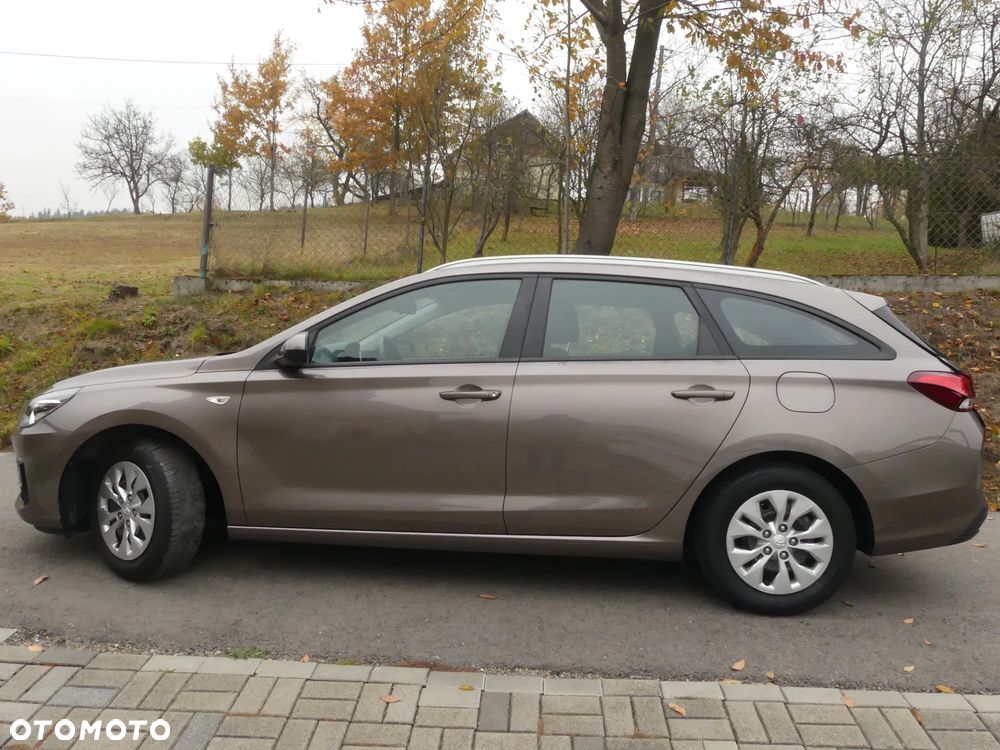 Hyundai i30 1.5 DPI Comfort - 13