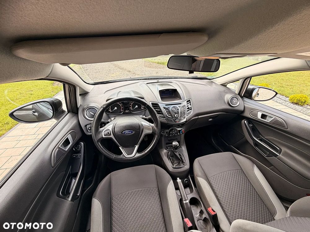 Ford Fiesta 1.25 Champions Edition - 31