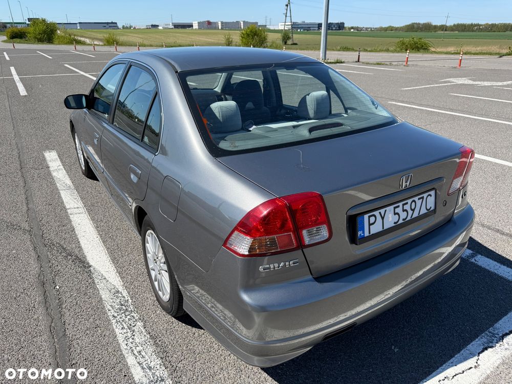 Honda Civic 1.7 LX - 8