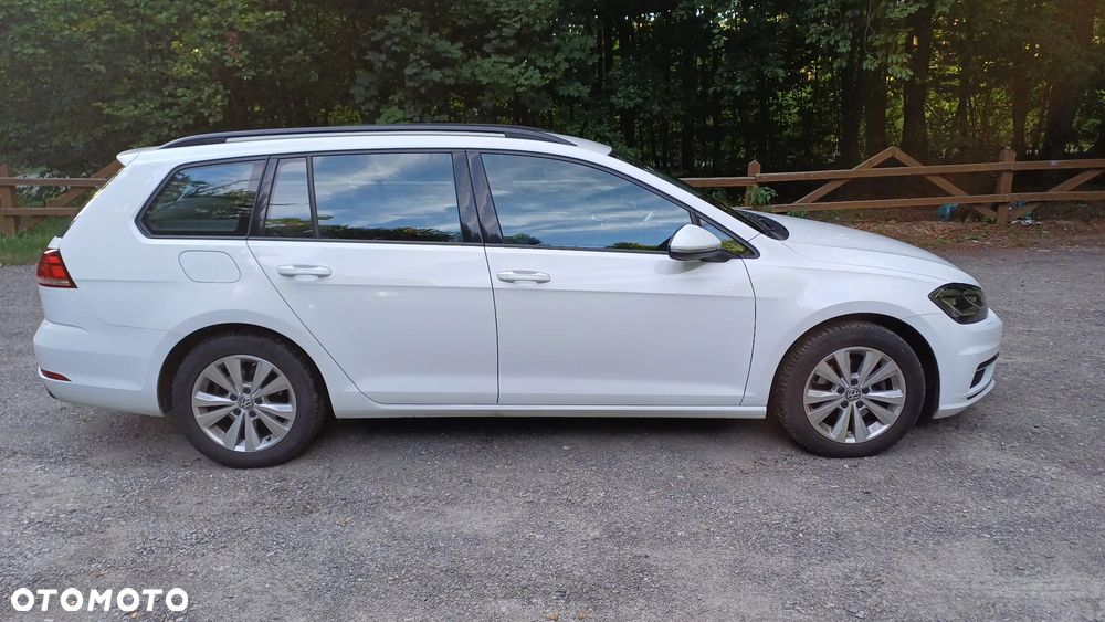 Volkswagen Golf 1.6 TDI BMT Comfortline - 3