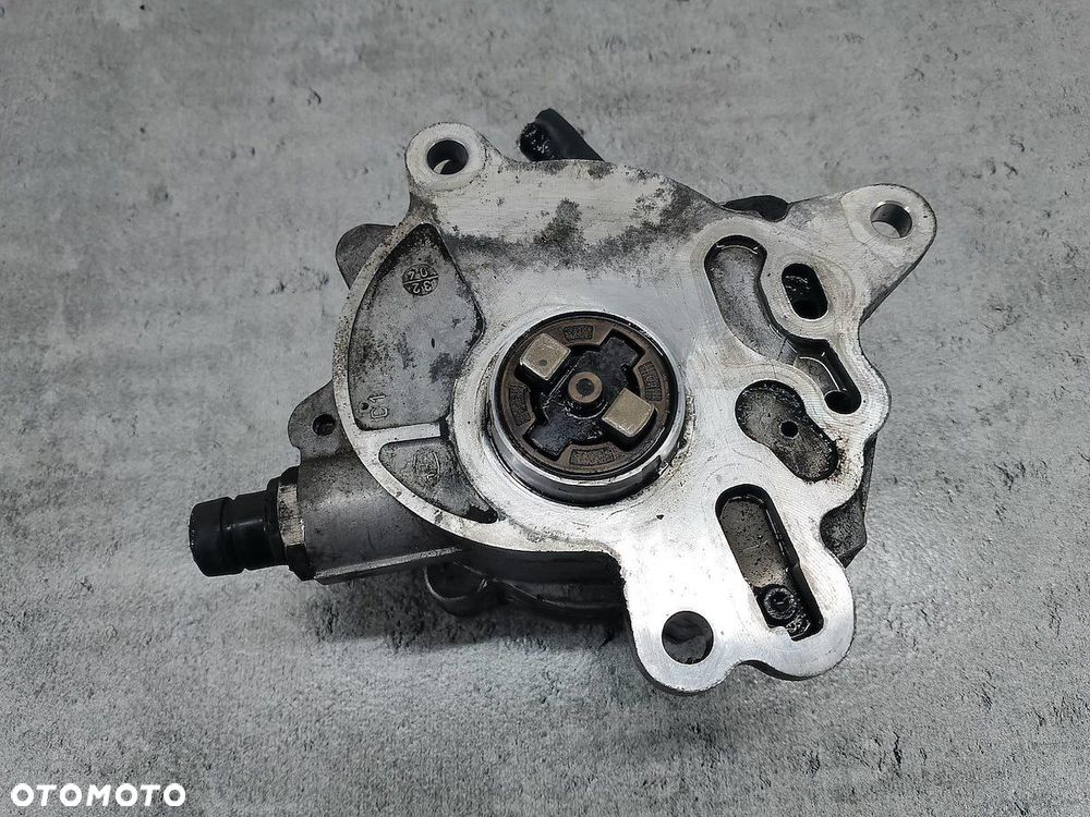 POMPA VACUM AUDI A3 8P/8PA/8P7 03G145209 - 4