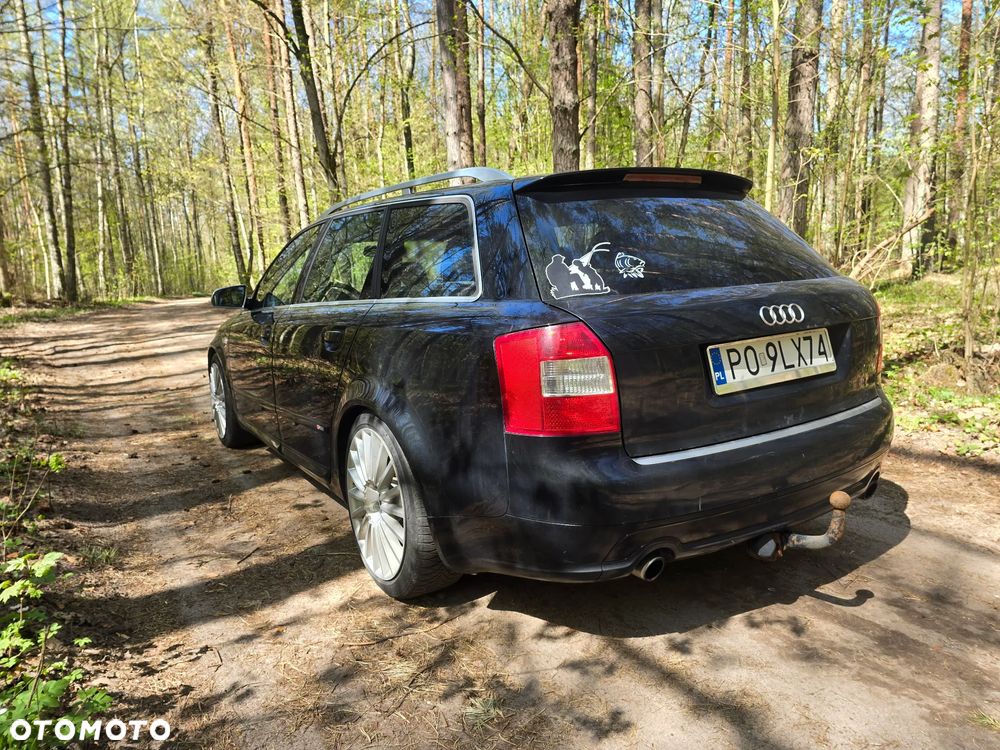 Audi A4 Avant - 10