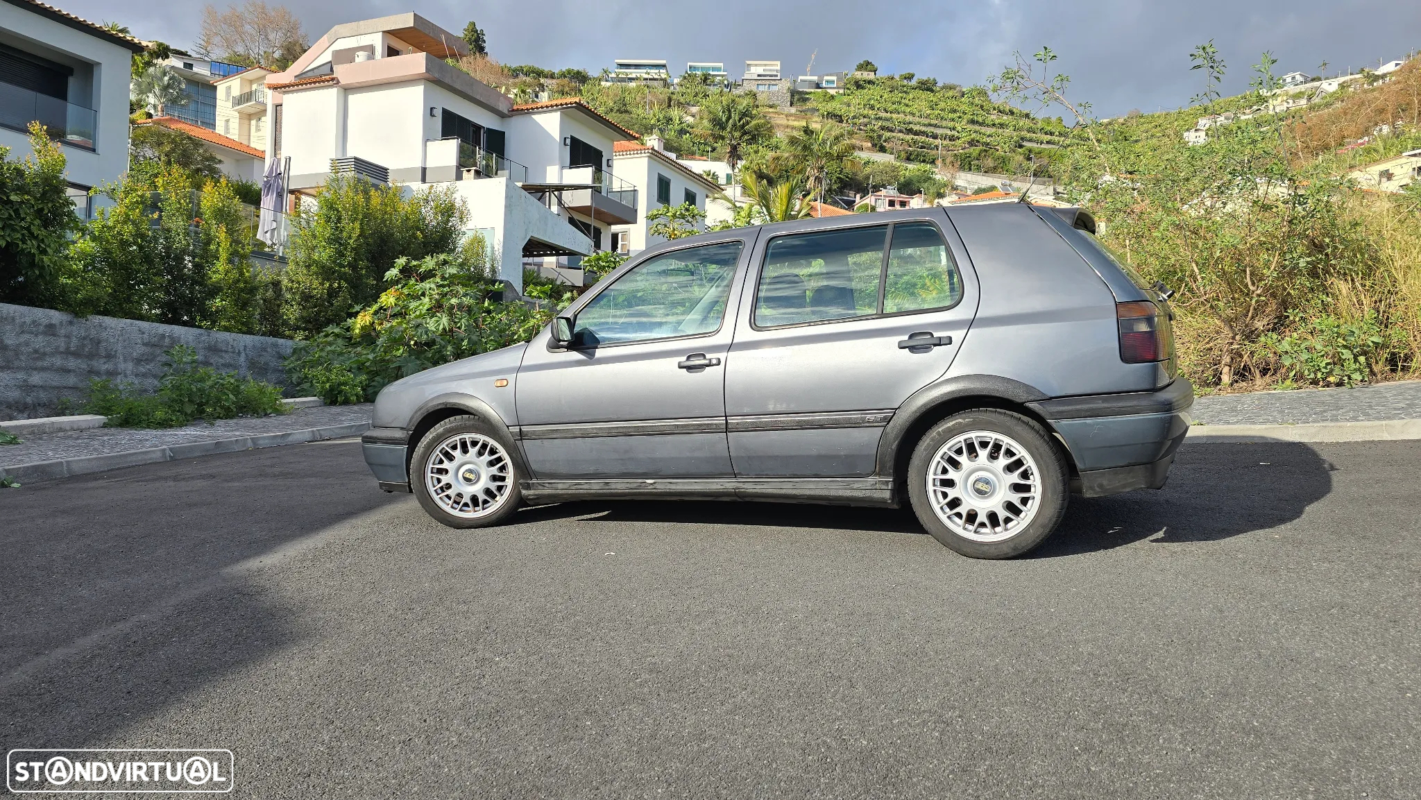 VW Golf 1.6 GT - 8