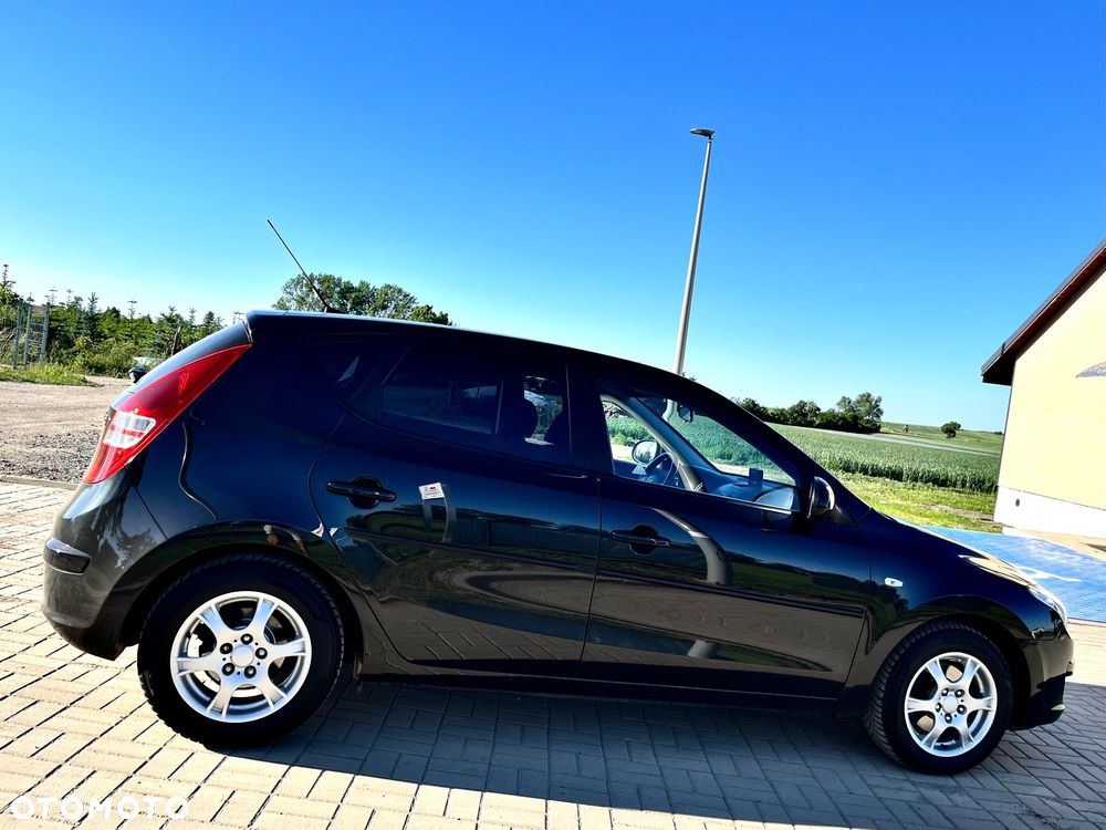 Hyundai i30 1.6 Premium - 6