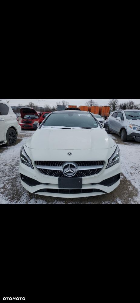 Mercedes-Benz CLA 250 4-Matic AMG Line - 15