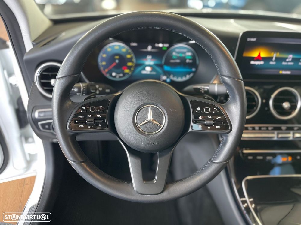 Mercedes-Benz C 300 de Avantgarde - 15