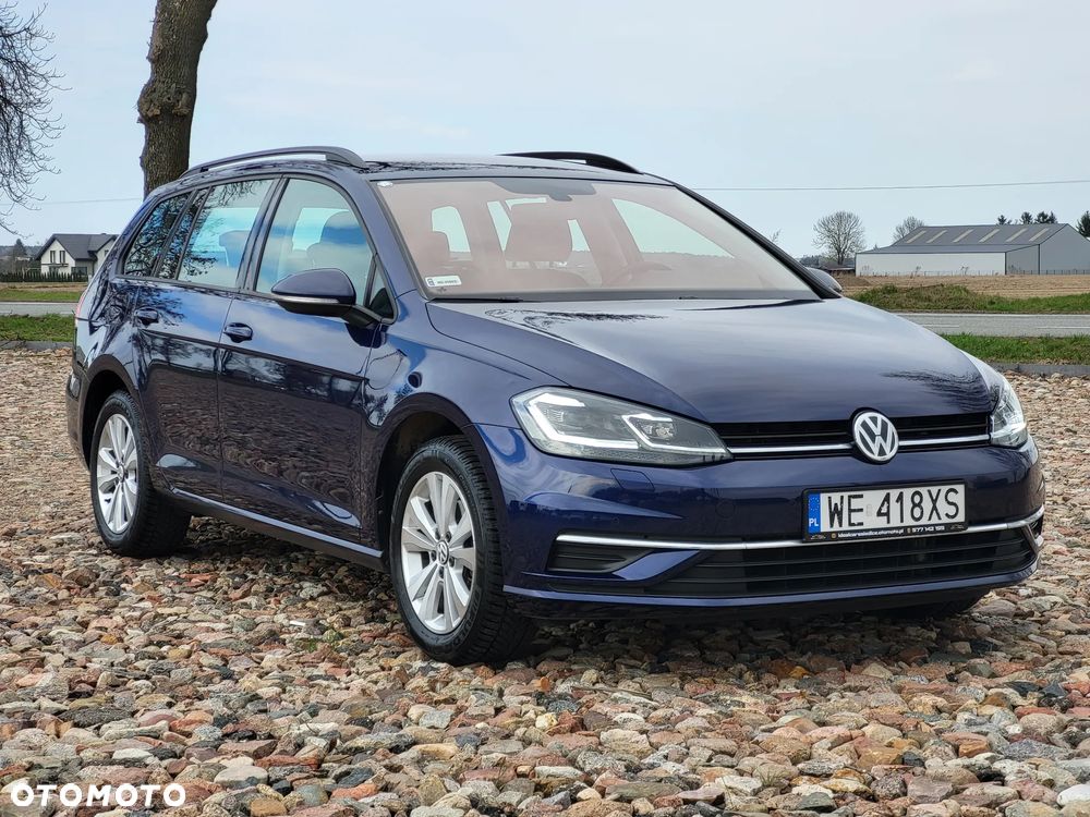 Volkswagen Golf 1.5 TSI BMT Evo Comfortline - 4