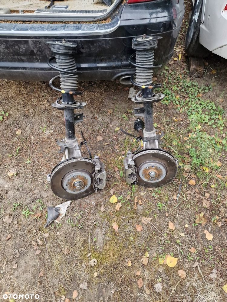 mcpherson zwrotnica nissan qashqai iii j12 543036ua1b lub 543026ua1b - 1