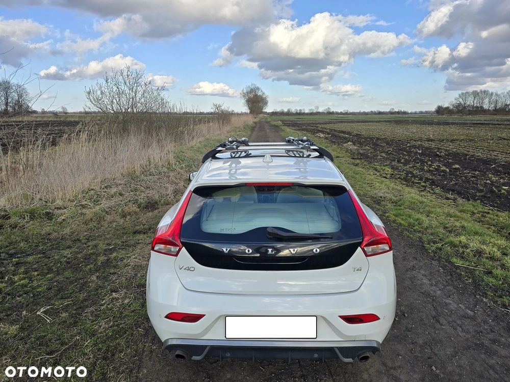 Volvo V40 T4 Kinetic - 7