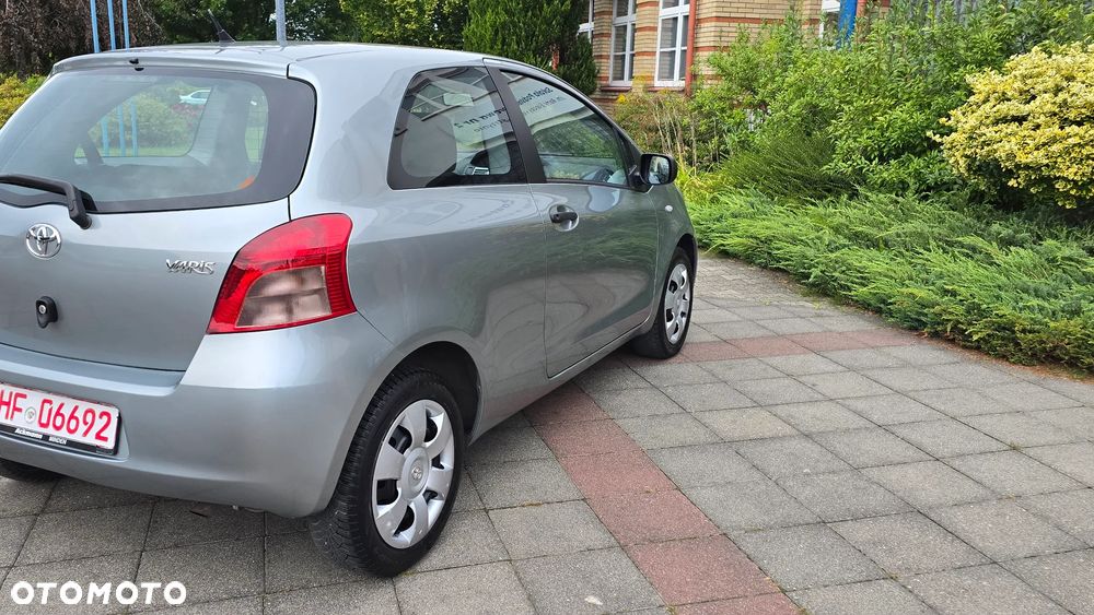 Toyota Yaris - 29