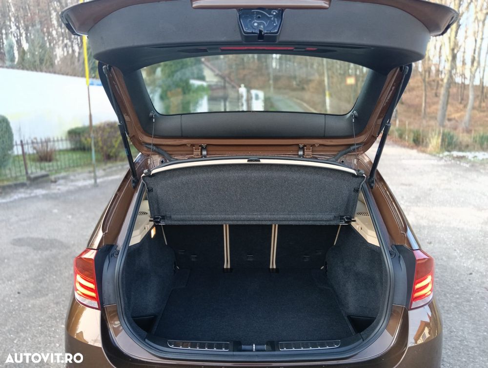 BMW X1 xDrive20d Aut. Sport Line - 23