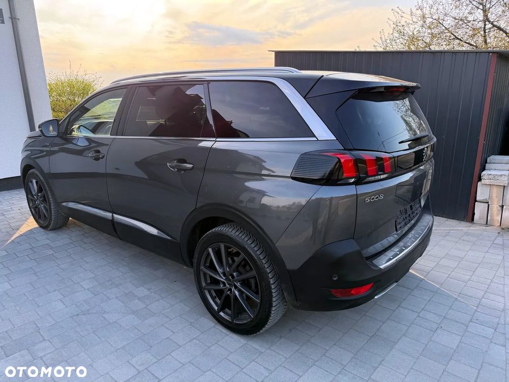 Peugeot 5008 - 4