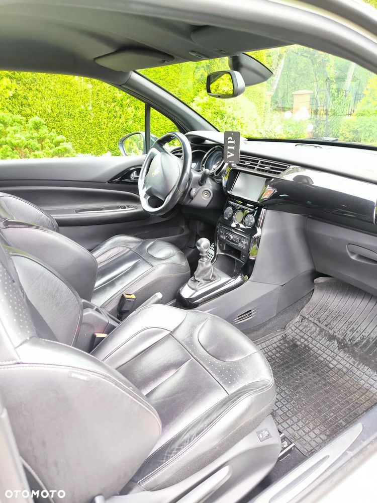 Citroën DS3 THP 150 SportChic - 8