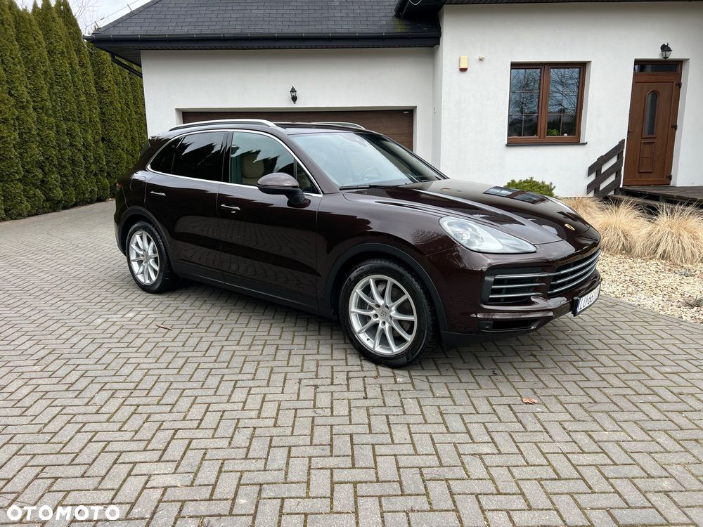 Porsche Cayenne Standard - 36