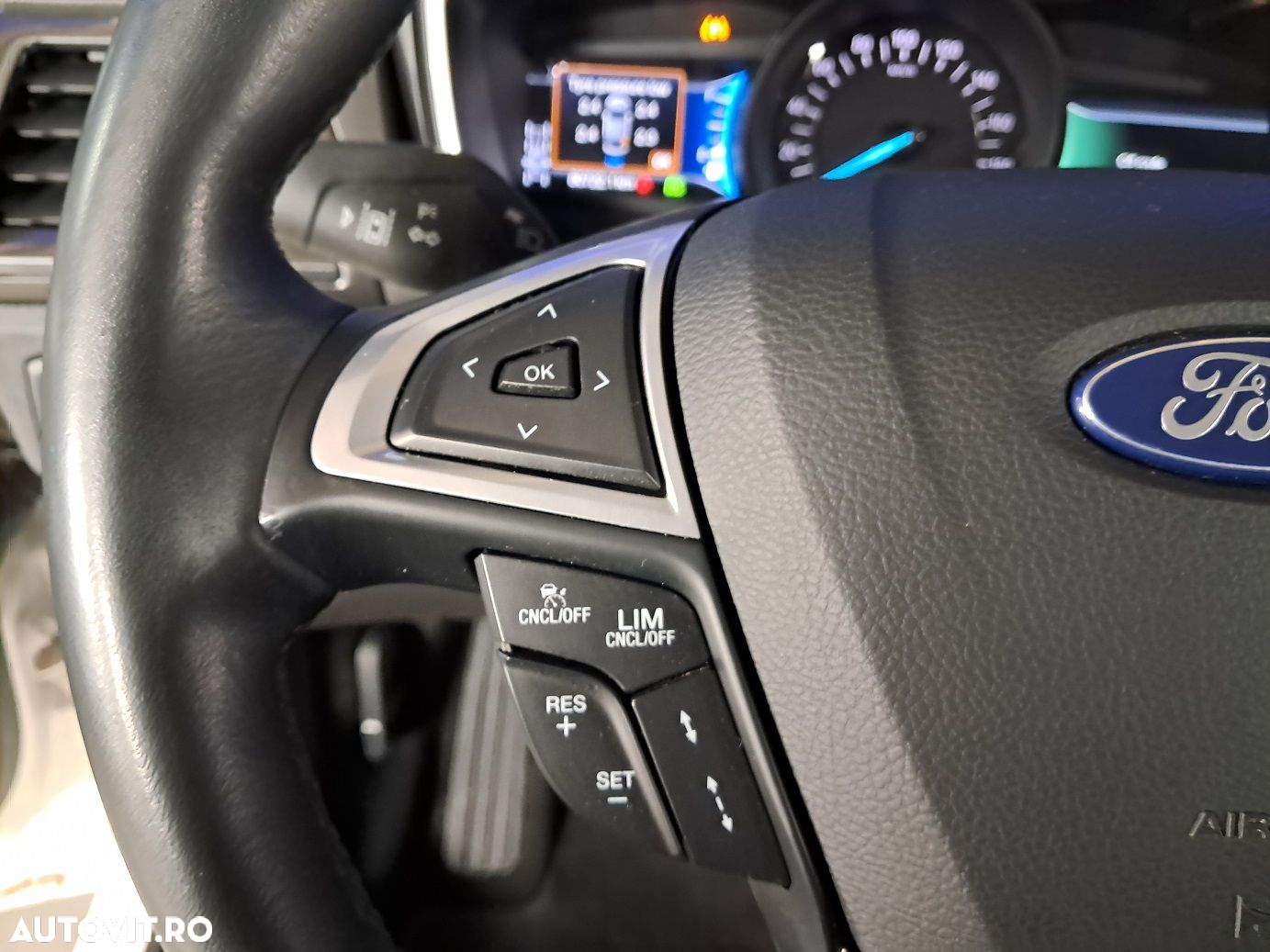 Ford Mondeo - 4