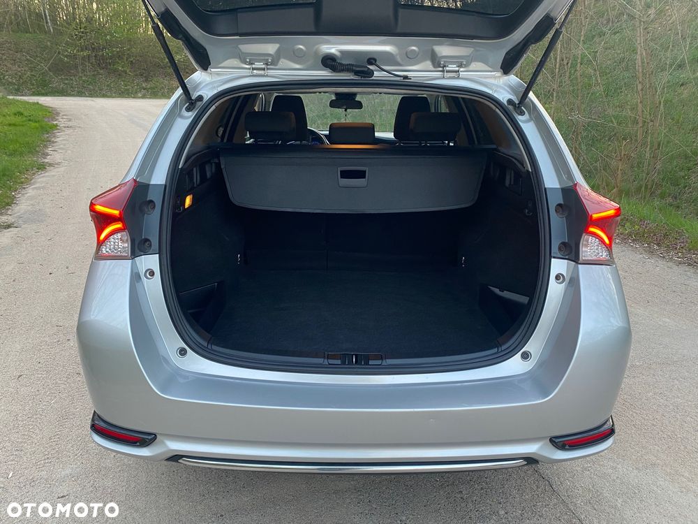 Toyota Auris - 7