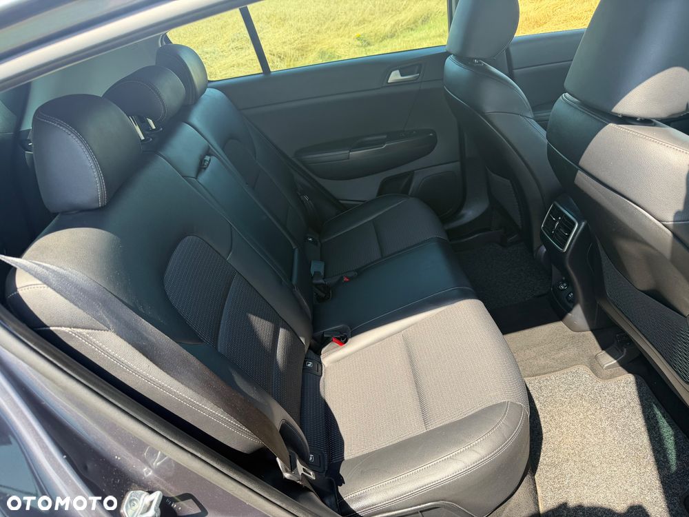 Kia Sportage - 18