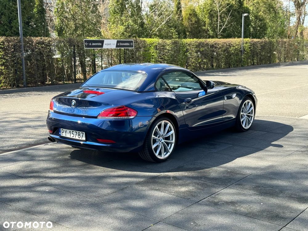 BMW Z4 sDrive30i - 9