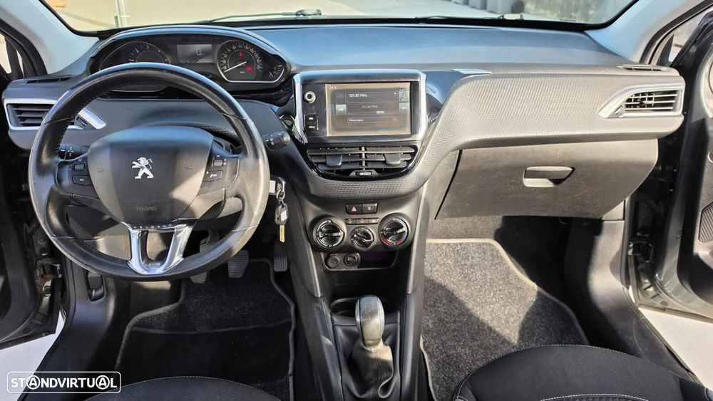 Peugeot 208 1.6 BlueHDi Allure - 8