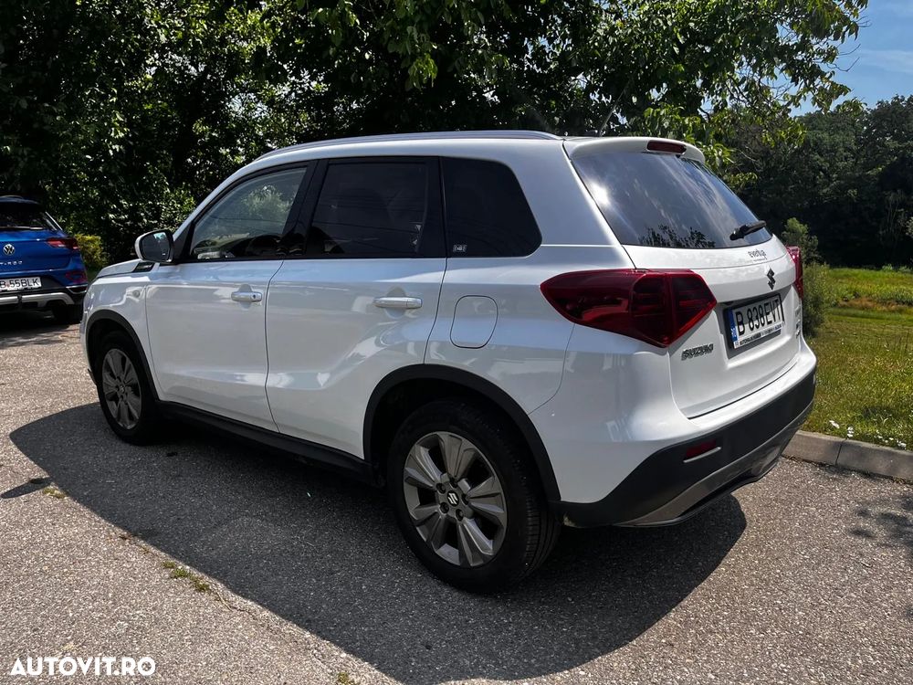 Suzuki Vitara 1.4 Boosterjet AllGrip MHEV Passion - 1