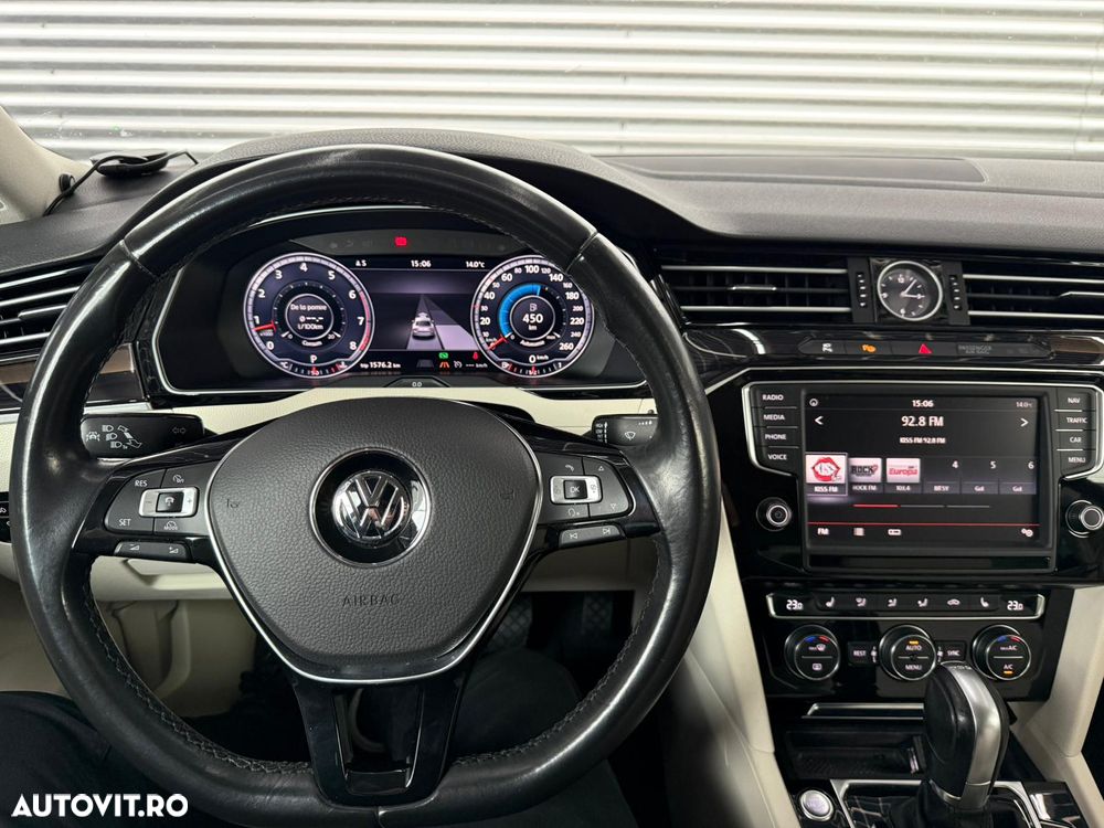 Volkswagen Passat 1.4 TSI ACT DSG Comfortline - 24