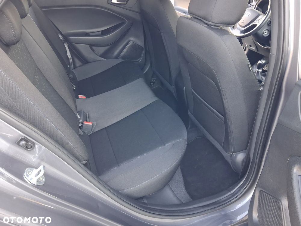 Hyundai i20 1.2 BlueDrive Go - 32