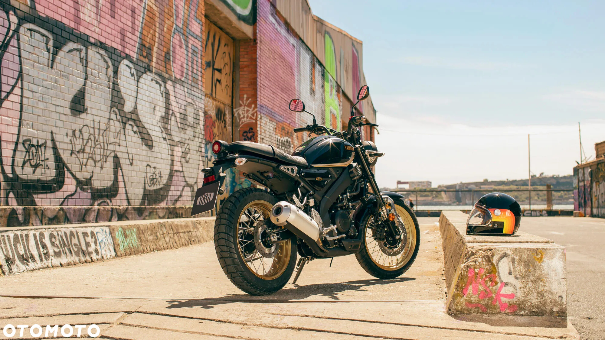 Yamaha XSR - 25