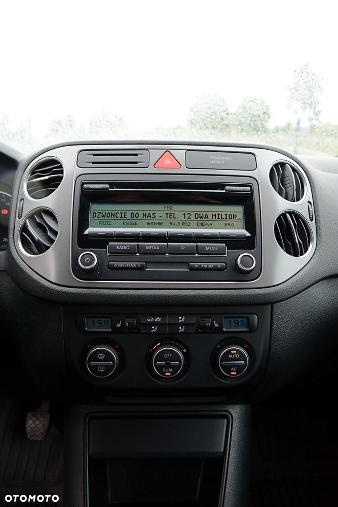 Volkswagen Tiguan - 16