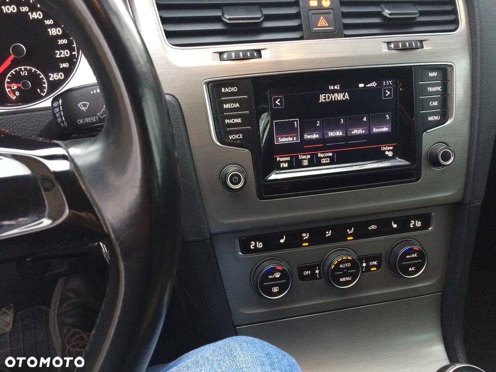 Volkswagen Golf 1.6 TDI BMT Comfortline - 6