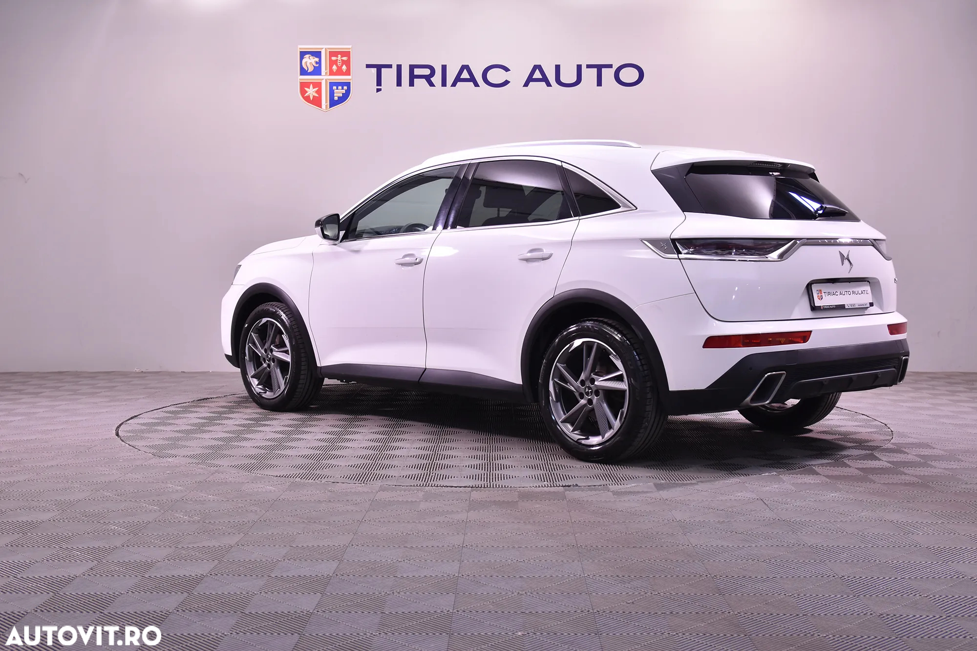 DS Automobiles DS 7 Crossback - 3