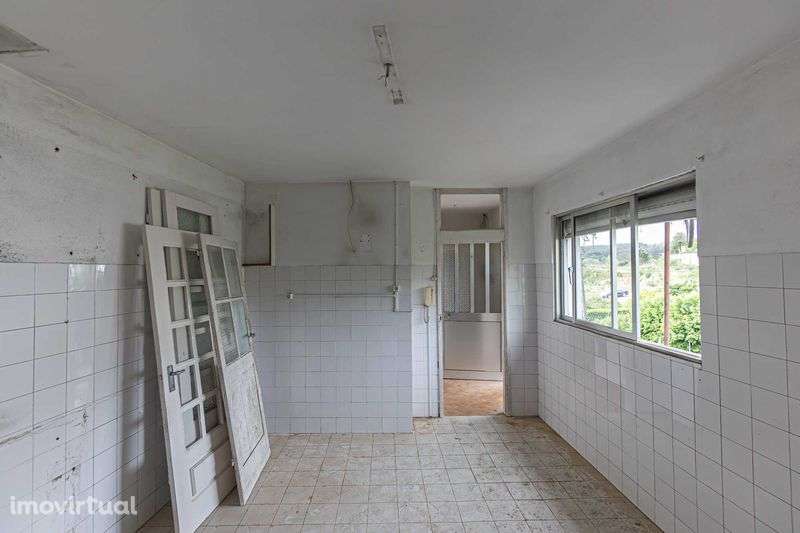 2 Moradias Pelo Preço De 1 - Grande imagem: 3/12