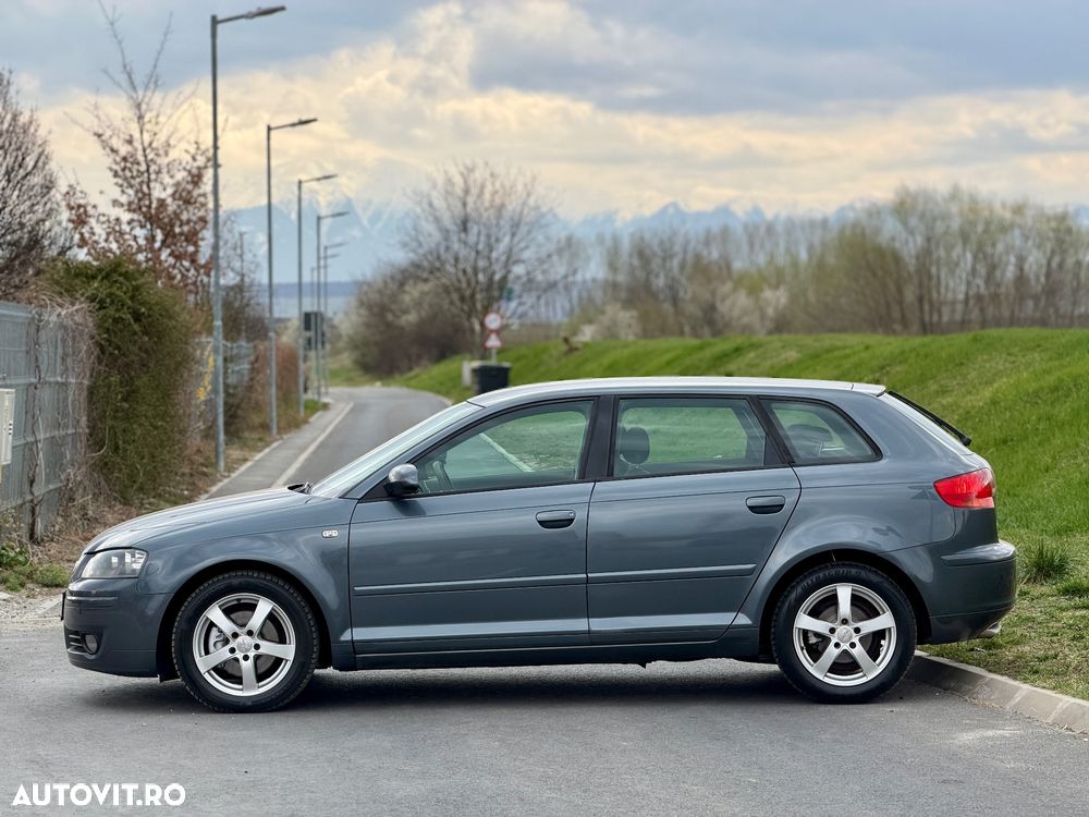 Audi A3 Sportback 2.0 TDI Ambition - 2