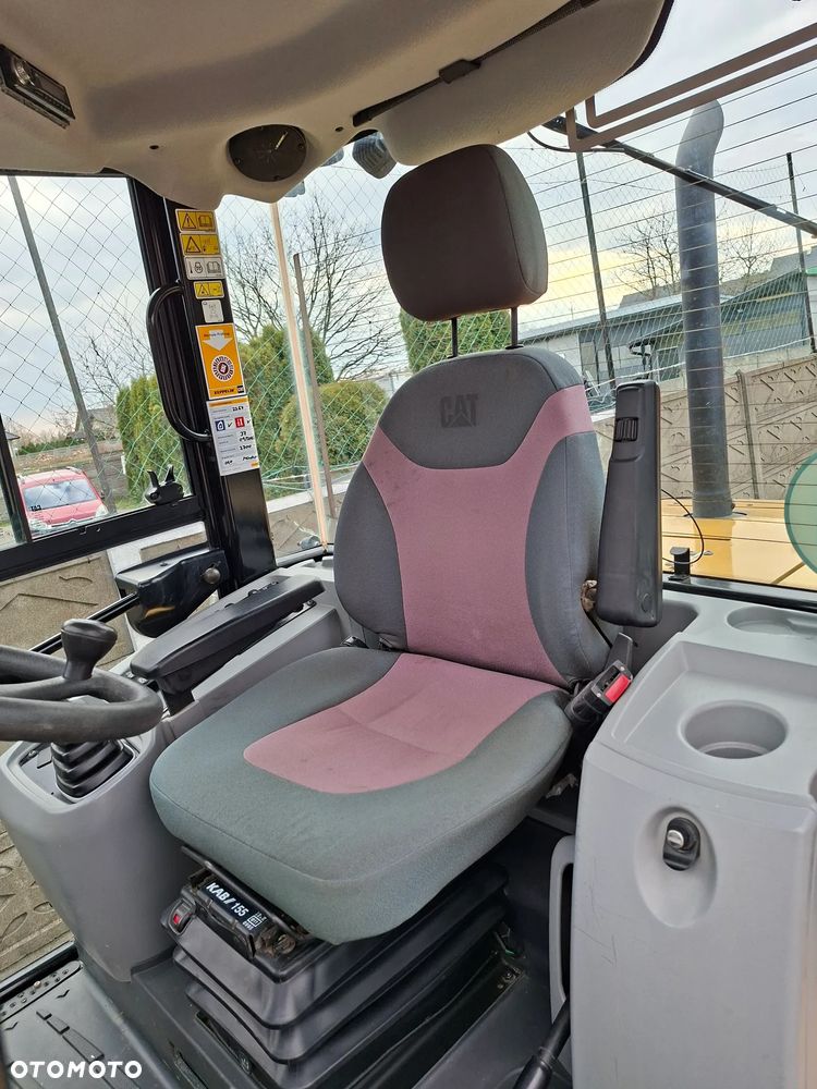 Caterpillar CAT 918 M - 30